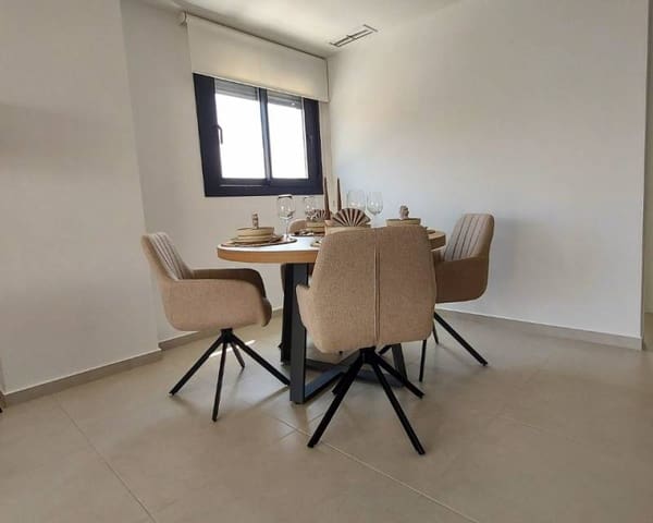 3 sovrum Lägenhet till salu i San Miguel de Salinas med pool - 322 000 € (Ref: 9633453)
