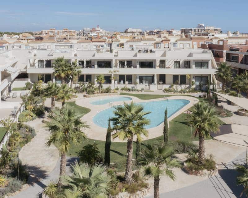 2 camera da letto Casa in vendita in Torrevieja con piscina - 380.000 € (Rif: 9633474)