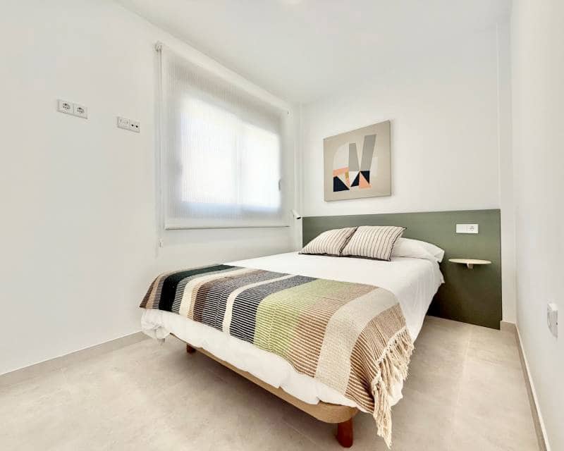 2 bedroom Townhouse for sale in Cox with pool - € 229,000 (Ref: 9633496)