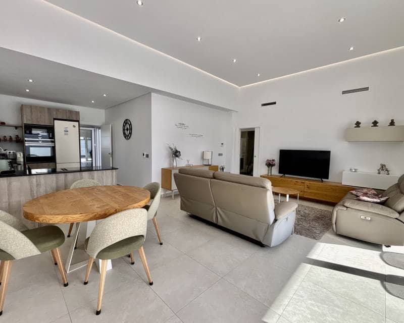 3 bedroom Villa for sale in Benijofar - € 569,500 (Ref: 9633503)