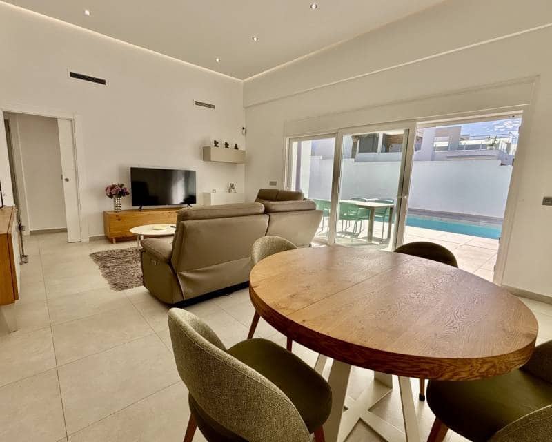 3 bedroom Villa for sale in Benijofar - € 569,500 (Ref: 9633503)