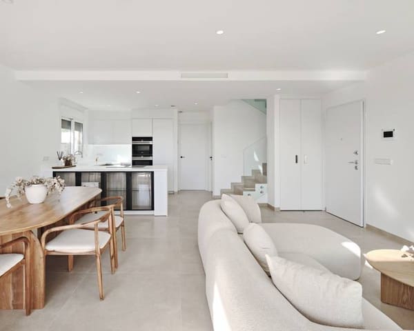 3 soveværelse Villa til salg i Villamartin, Orihuela - € 760.000 (Ref: 9633509)