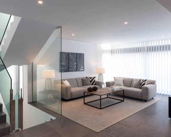 2 bedroom Apartment for sale in Atamaría, Cartagena - € 700,000 (Ref: 9633572)