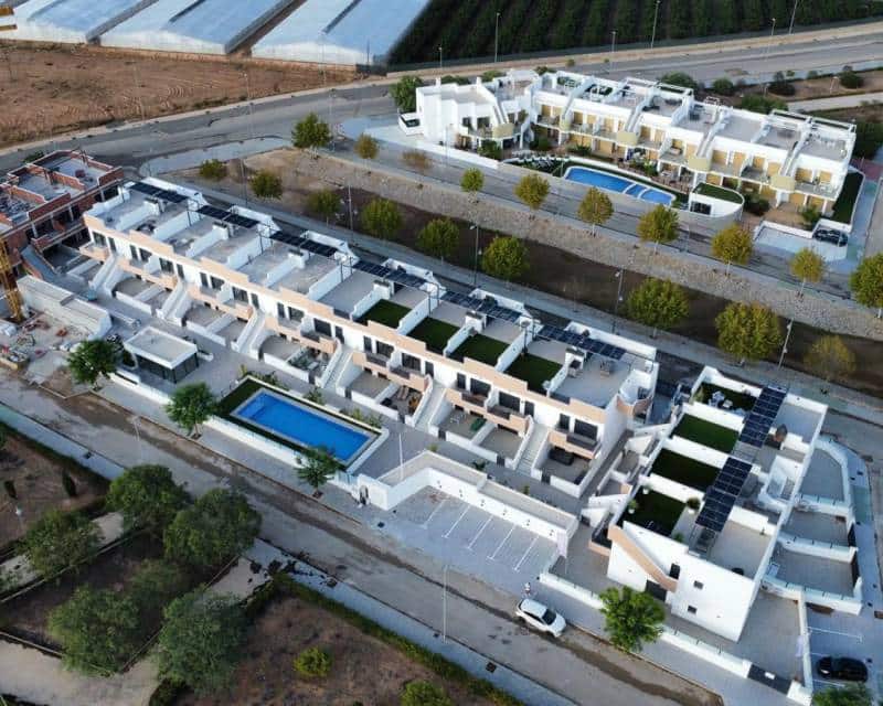 3 camera da letto Bungalow in vendita in Pilar de la Horadada con piscina - 285.000 € (Rif: 9633592)