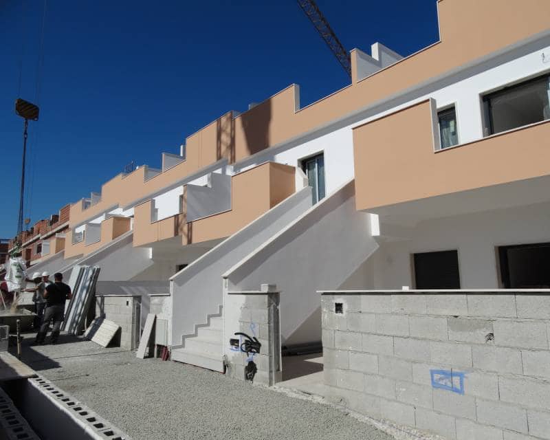 3 camera da letto Bungalow in vendita in Pilar de la Horadada con piscina - 285.000 € (Rif: 9633592)