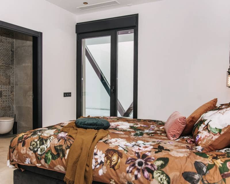 3 slaapkamer Villa te koop in Rojales - € 995.000 (Ref: 9633604)