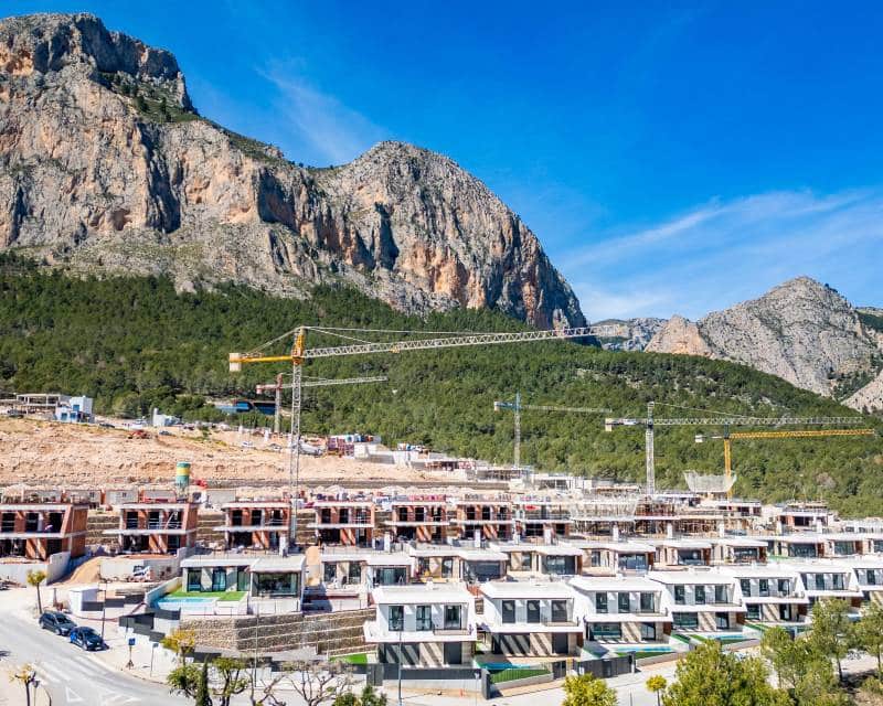 3 bedroom Villa for sale in Polop - € 514,400 (Ref: 9633639)