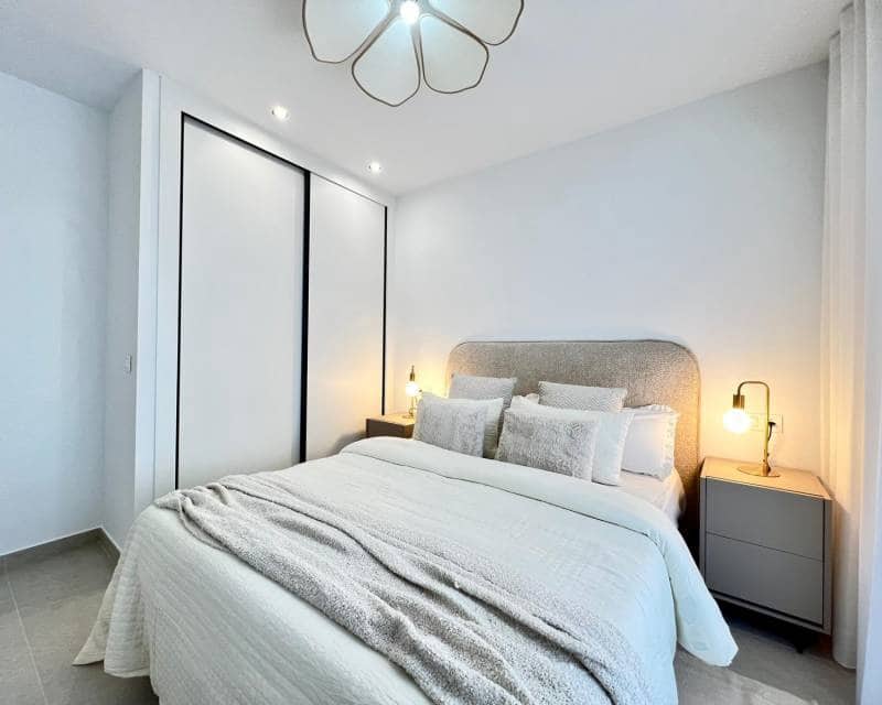 Adosado de 3 habitaciones en Benferri en venta - 299.000 € (Ref: 9633640)