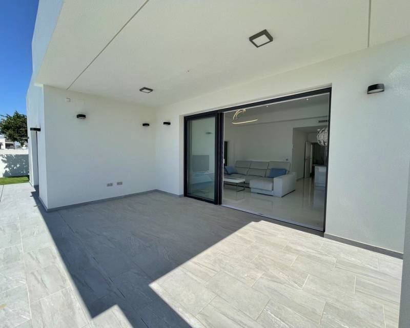 3 bedroom Villa for sale in Rafal - € 415,000 (Ref: 9633656)