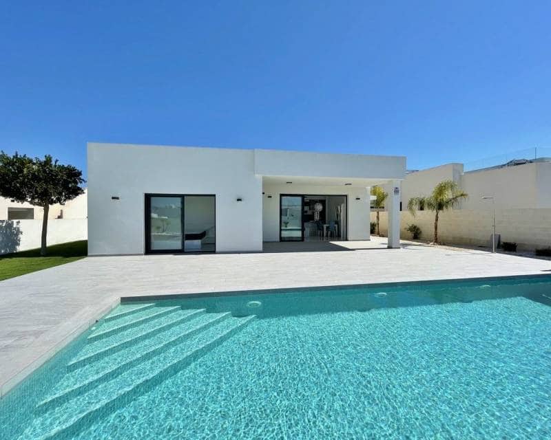 3 bedroom Villa for sale in Rafal with pool - € 415,000 (Ref: 9633656)