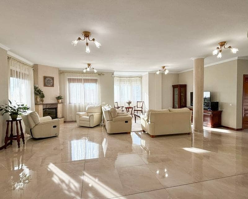 5 soveværelse Villa til salg i Ciudad Quesada med swimmingpool garage - € 630.000 (Ref: 9634792)