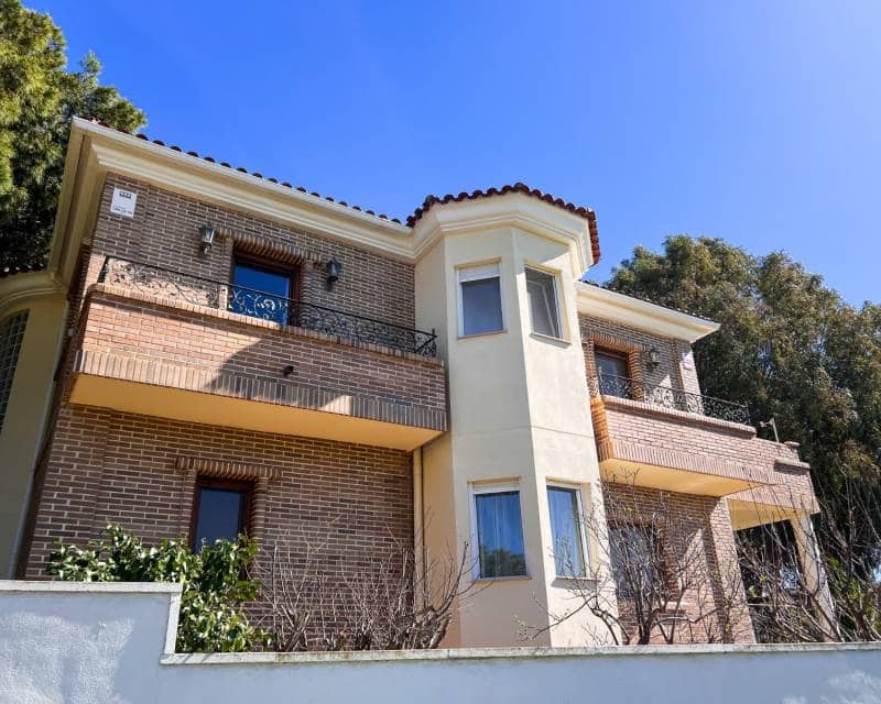 5 soveværelse Villa til salg i Ciudad Quesada med swimmingpool garage - € 630.000 (Ref: 9634792)