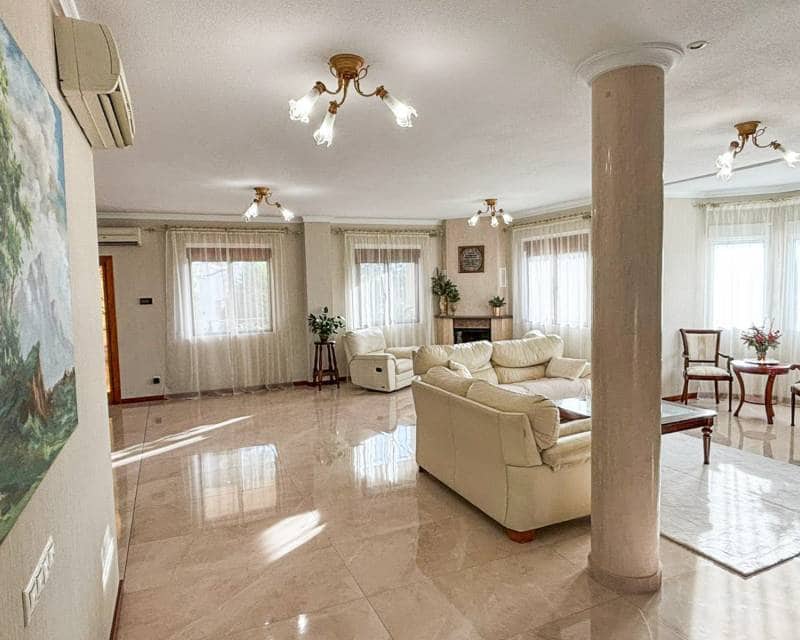 5 soveværelse Villa til salg i Ciudad Quesada med swimmingpool garage - € 630.000 (Ref: 9634792)