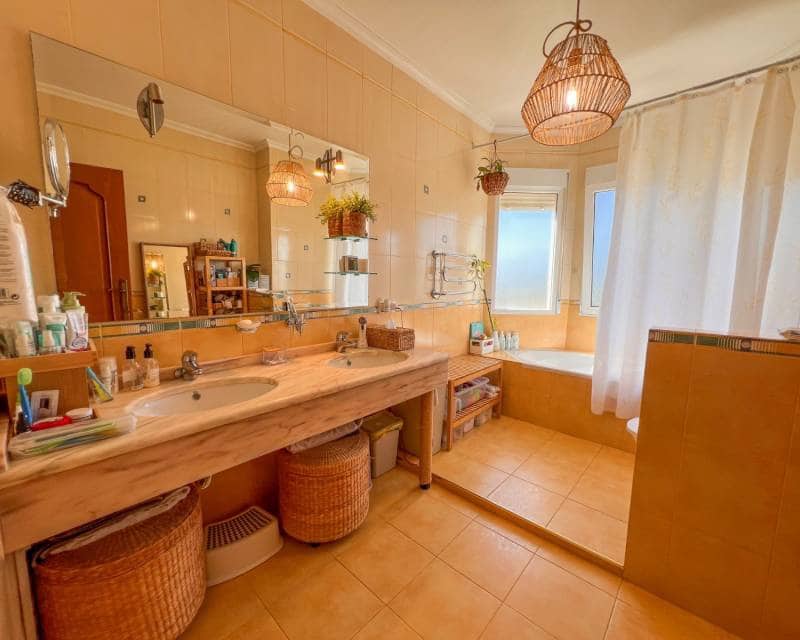 5 soveværelse Villa til salg i Ciudad Quesada med swimmingpool garage - € 630.000 (Ref: 9634792)