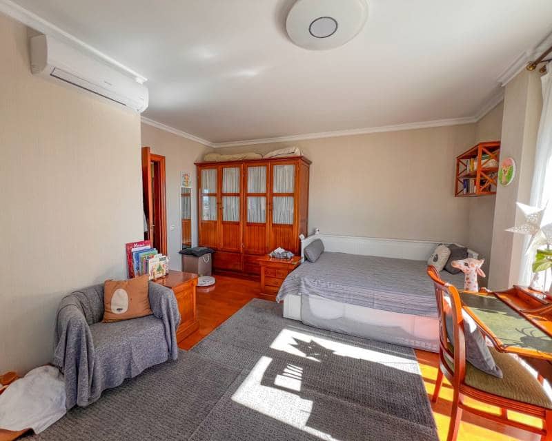 5 soveværelse Villa til salg i Ciudad Quesada med swimmingpool garage - € 630.000 (Ref: 9634792)