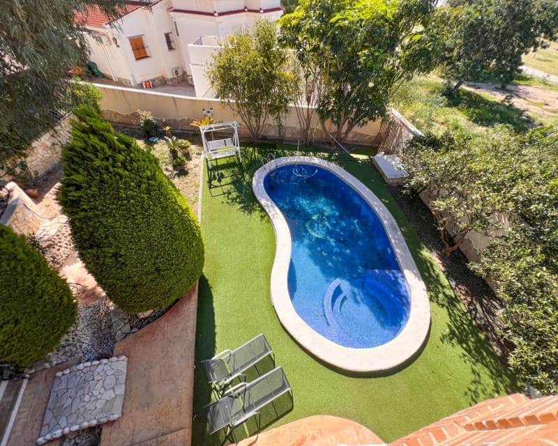 5 soveværelse Villa til salg i Ciudad Quesada med swimmingpool garage - € 630.000 (Ref: 9634792)