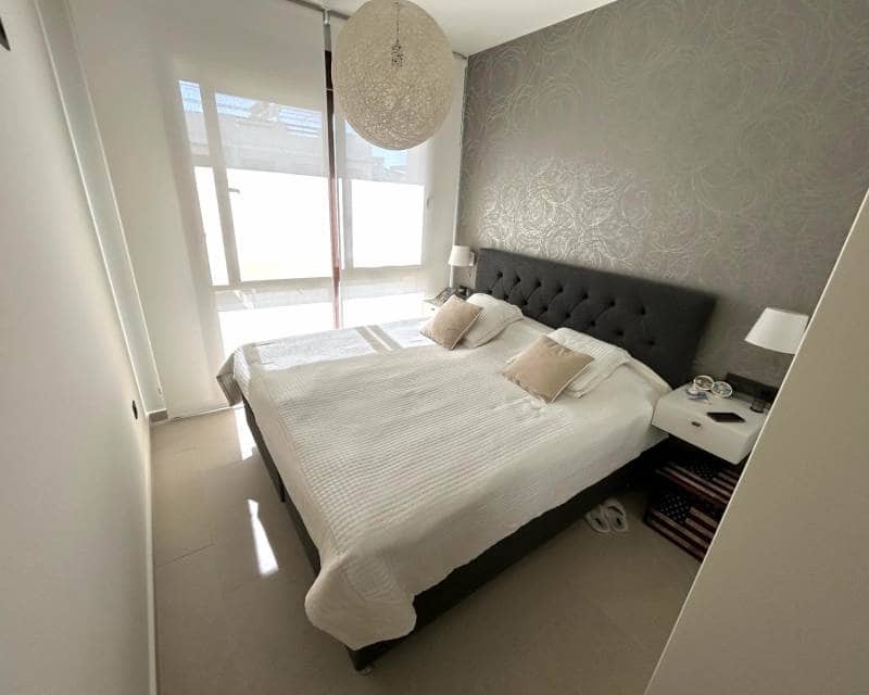 2 camera da letto Appartamento in vendita in Torrevieja con piscina - 299.000 € (Rif: 9634799)