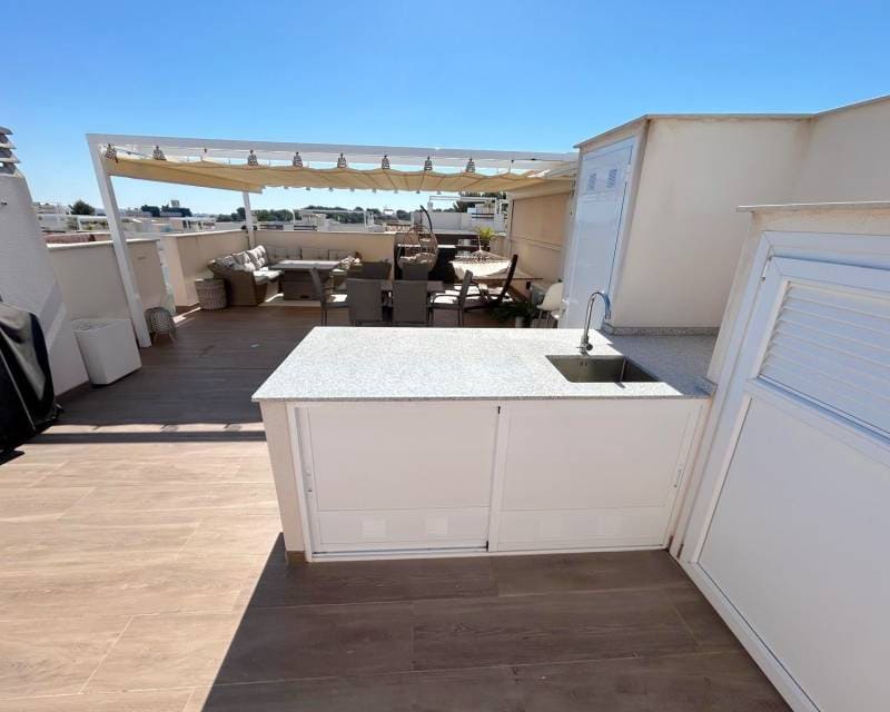 2 camera da letto Appartamento in vendita in Torrevieja con piscina - 299.000 € (Rif: 9634799)