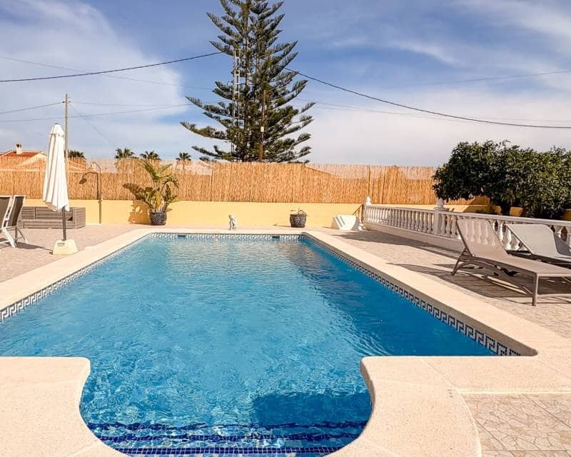 3 bedroom Villa for sale in Catral with pool garage - € 429,500 (Ref: 9635208)