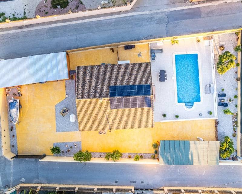 3 bedroom Villa for sale in Catral with pool garage - € 429,500 (Ref: 9635209)