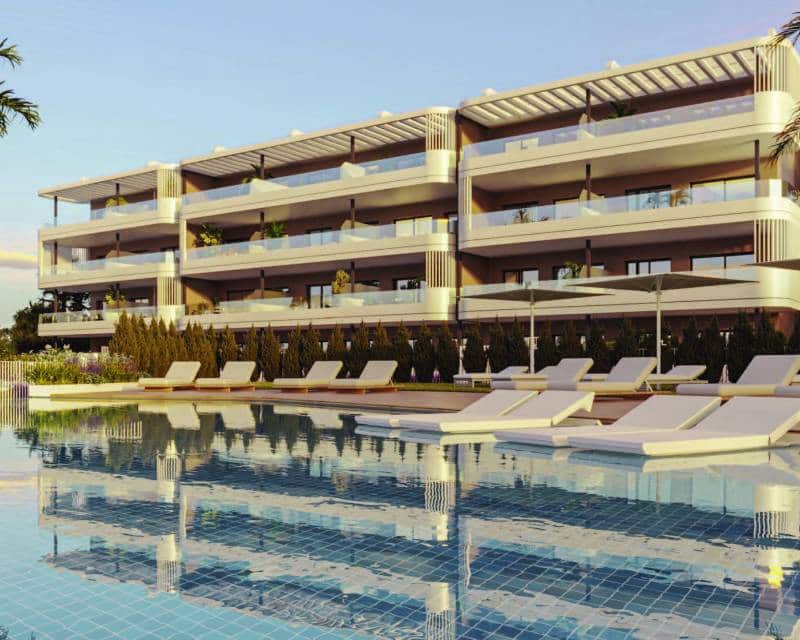 2 soverom Penthouse til salgs i Torrevieja med svømmebasseng - € 345 000 (Ref: 9641102)