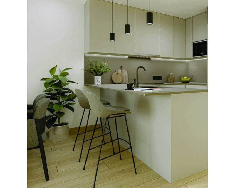 2 soverom Penthouse til salgs i Torrevieja med svømmebasseng - € 345 000 (Ref: 9641102)