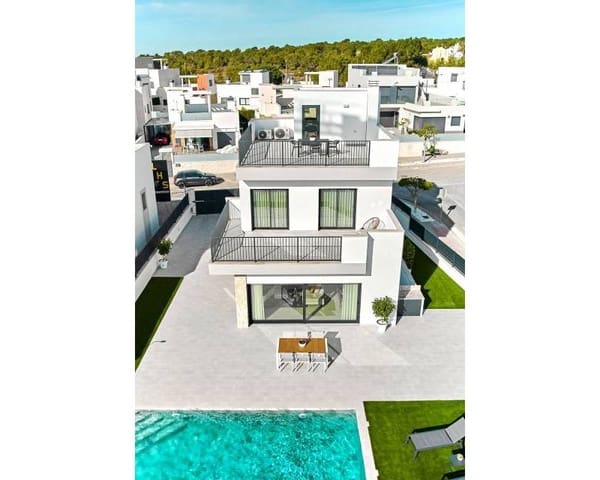 3 bedroom Villa for sale in San Miguel de Salinas - € 1,000,000 (Ref: 9641144)