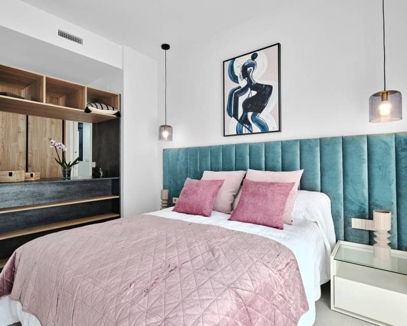 3 bedroom Villa for sale in San Miguel de Salinas - € 1,000,000 (Ref: 9641144)