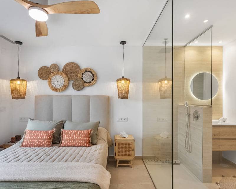 3 bedroom Villa for sale in Los Alcazares with pool - € 539,900 (Ref: 9641165)