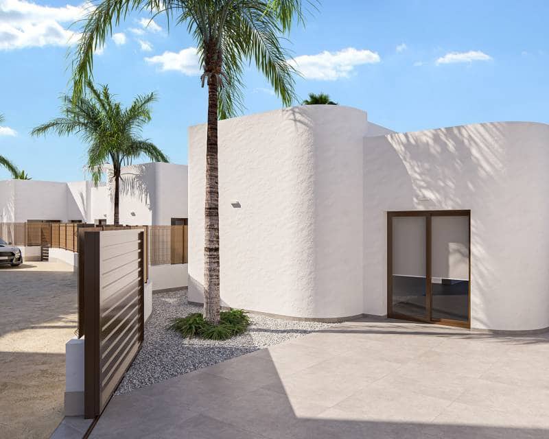 3 bedroom Villa for sale in Los Alcazares with pool - € 539,900 (Ref: 9641165)