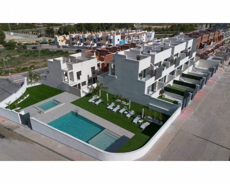 2 quarto Moradia Geminada para venda em Cox com piscina - 223 000 € (Ref: 9641175)