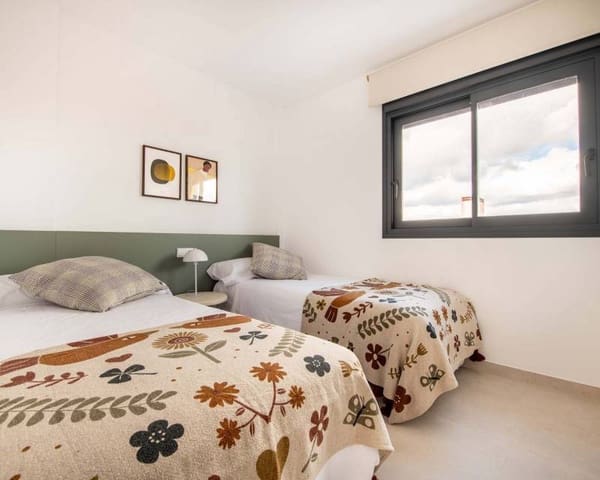 2 sovrum Semi-fristående Villa till salu i Cox med pool - 223 000 € (Ref: 9641175)