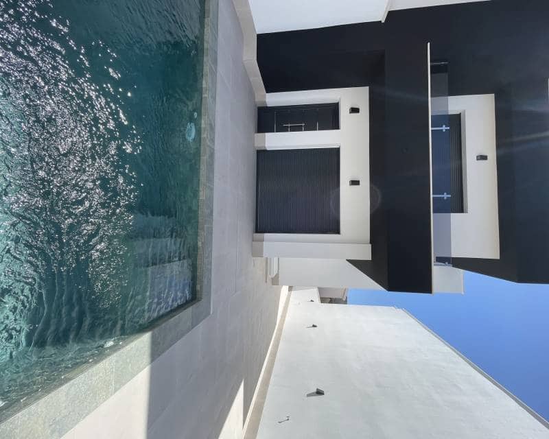 Chalet de 3 habitaciones en Heredades en venta - 359.900 € (Ref: 9641183)