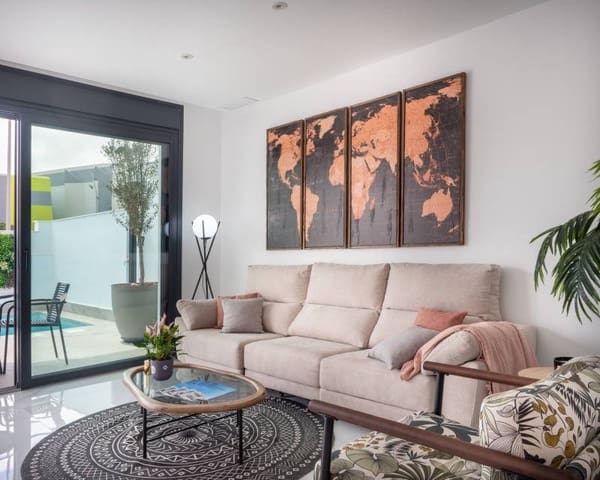 3 soveværelse Villa til salg i San Pedro del Pinatar ciudad, San Pedro del Pinatar - € 478.000 (Ref: 9641231)