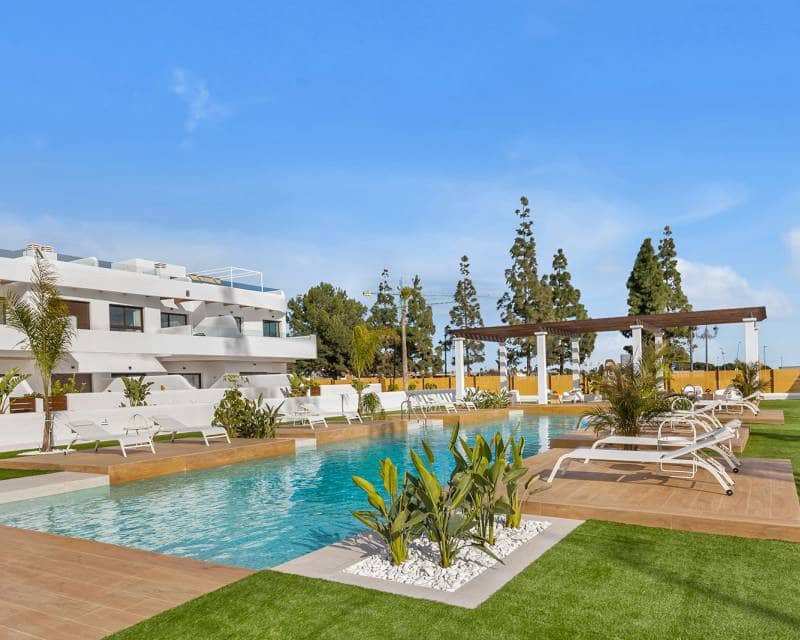 2 Zimmer Apartment zu verkaufen in Los Alcazares mit Pool - 279.900 € (Ref: 9641246)