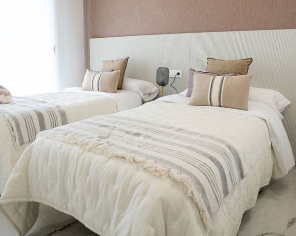 3 slaapkamer Villa te koop in Ciudad Quesada, Rojales - € 549.000 (Ref: 9641259)