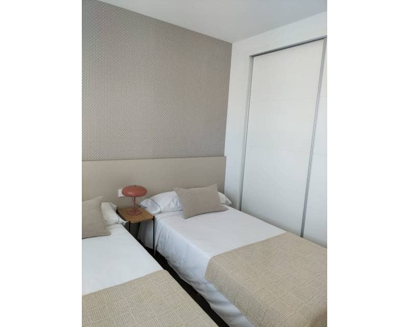 2 slaapkamer Bungalow te koop in Orihuela Costa met zwembad - € 309.900 (Ref: 9641266)