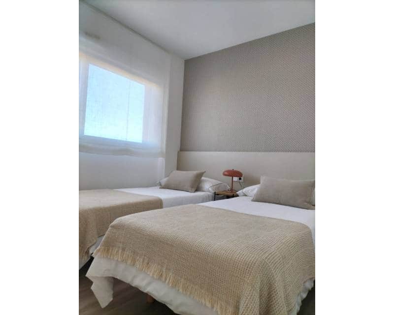 2 slaapkamer Bungalow te koop in Orihuela Costa met zwembad - € 309.900 (Ref: 9641266)