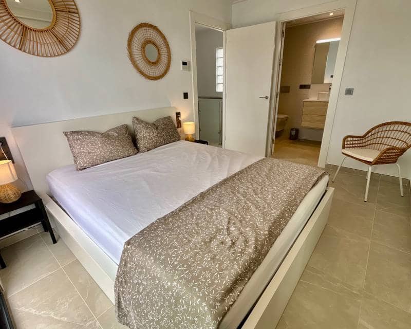 3 bedroom Villa for sale in Benijofar - € 429,500 (Ref: 9641275)