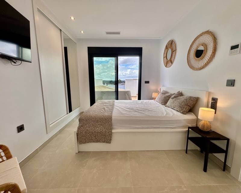 3 bedroom Villa for sale in Benijofar - € 429,500 (Ref: 9641275)