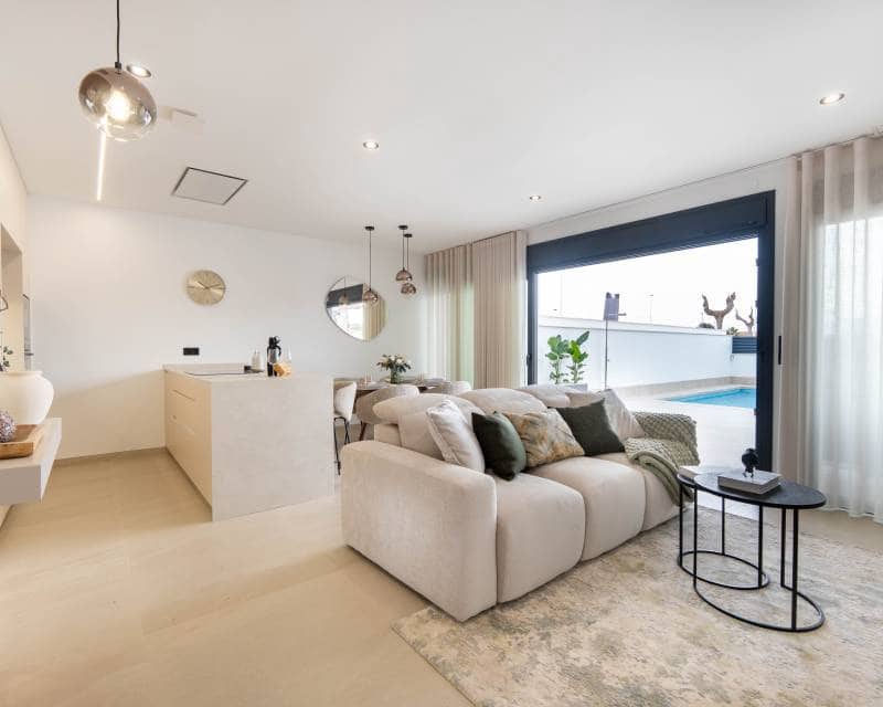 4 bedroom Villa for sale in San Pedro del Pinatar - € 499,000 (Ref: 9641292)