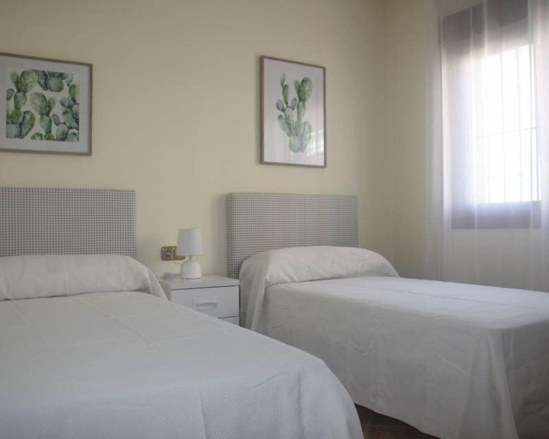 3 bedroom Villa for sale in Torrevieja - € 550,000 (Ref: 9641307)