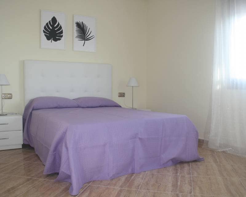 3 bedroom Villa for sale in Torrevieja - € 550,000 (Ref: 9641307)