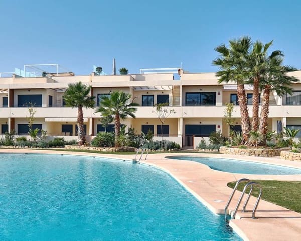 2 makuuhuone Omakotitalo myytävänä paikassa Playa de los Náufragos, Torrevieja mukana uima-altaan - 380 000 € (Ref: 9641322)