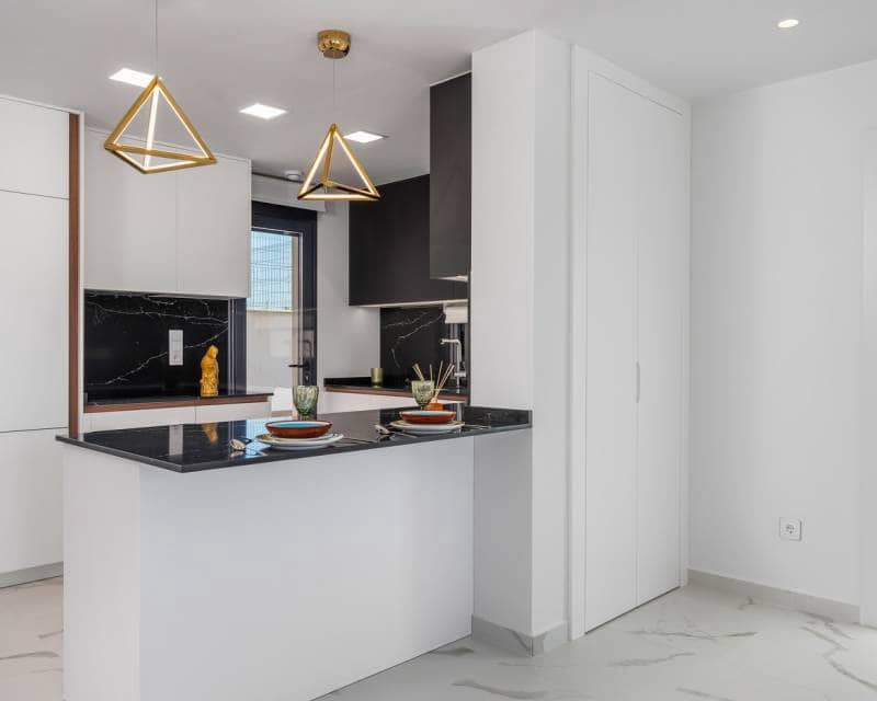 3 quarto Bungalow para venda em San Miguel de Salinas com piscina - 415 000 € (Ref: 9641338)