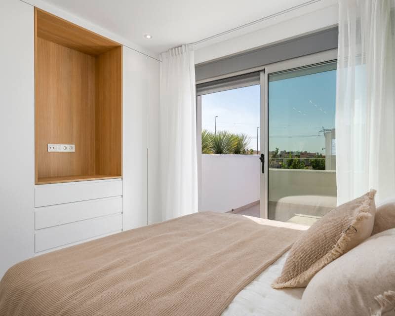 3 chambre Villa/Maison Semi-Mitoyenne à vendre à Los Alcazares - 399 900 € (Ref: 9641341)