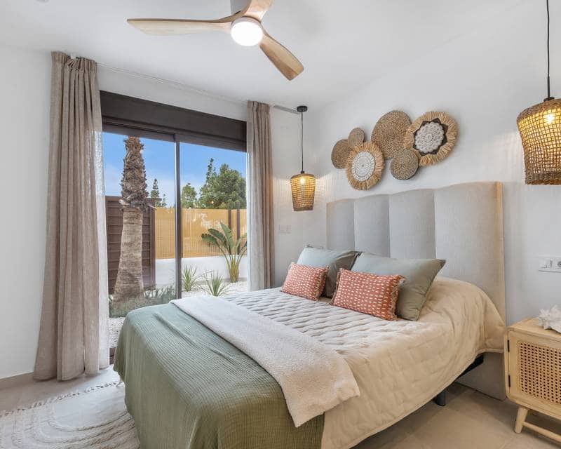 3 Zimmer Bungalow zu verkaufen in Los Alcazares mit Pool - 399.000 € (Ref: 9641364)