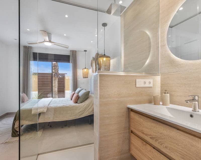 3 Zimmer Bungalow zu verkaufen in Los Alcazares mit Pool - 399.000 € (Ref: 9641364)