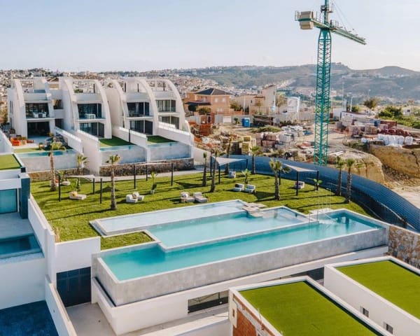 4 makuuhuone Bungalow myytävänä paikassa Ciudad Quesada, Rojales mukana uima-altaan - 599 000 € (Ref: 9641376)