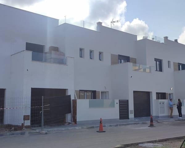 Chalet de 4 habitaciones en Los Belones, Cartagena en venta - 355.000 € (Ref: 9641380)